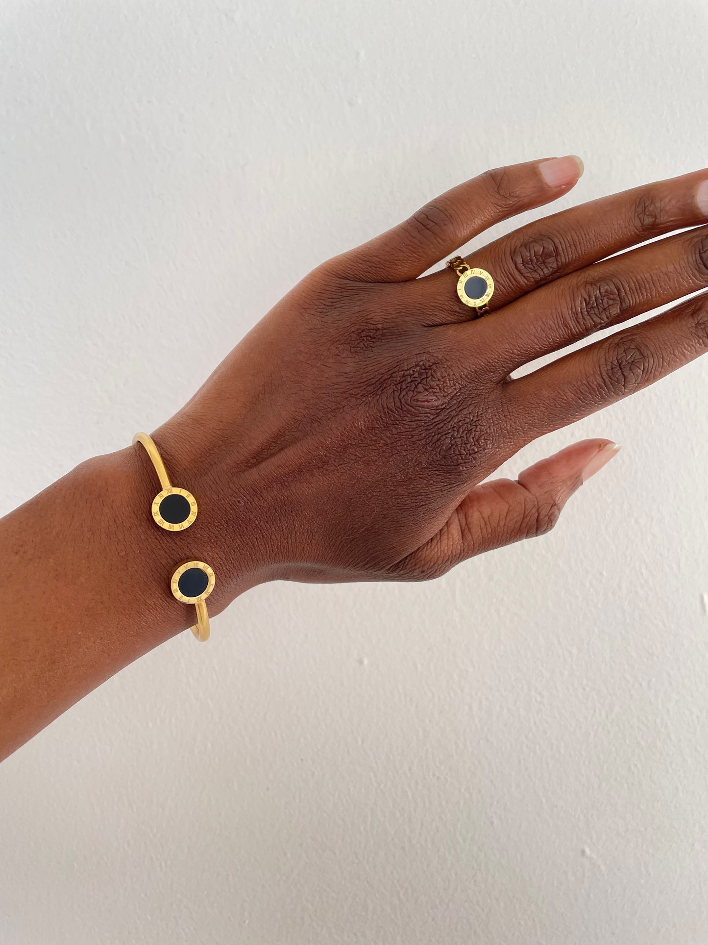 Black Roman Set