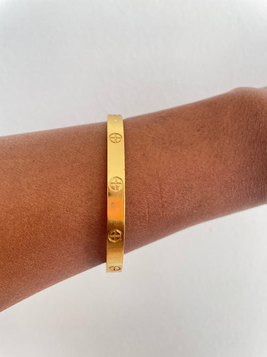 Love Bangle