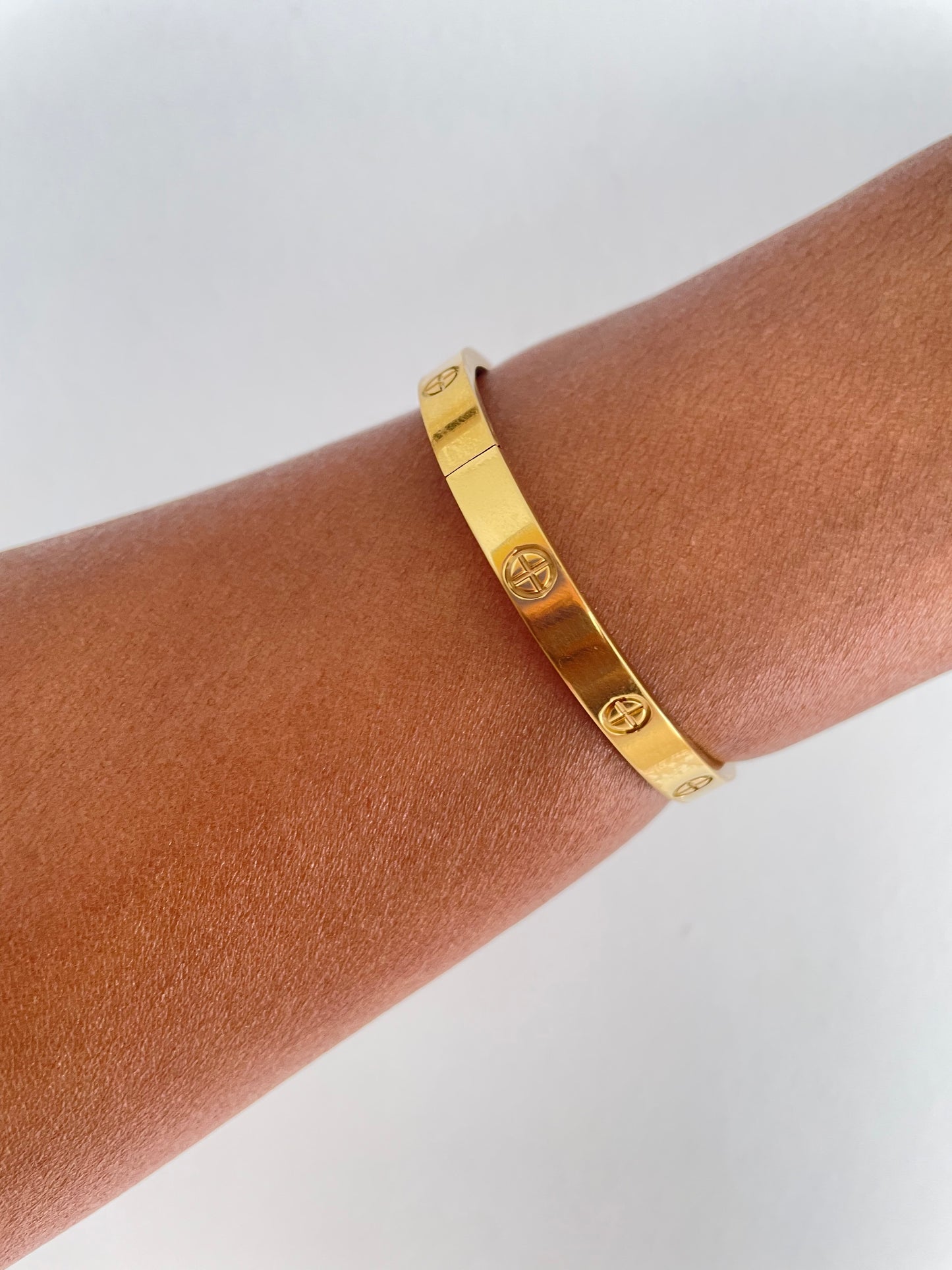 Love Bangle